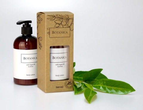 MLECZKO DO CIAŁA PUMP SYSTEM 360ML BOTANICA - PUDEŁKO PREZENTOWE